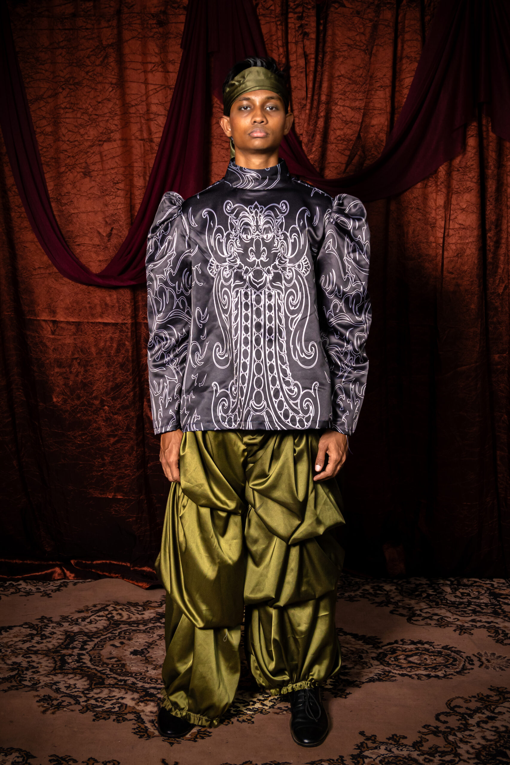 Theartical Rebirth by Joanna Peiris - - BA (Hons) in Fashion Final Collection 4