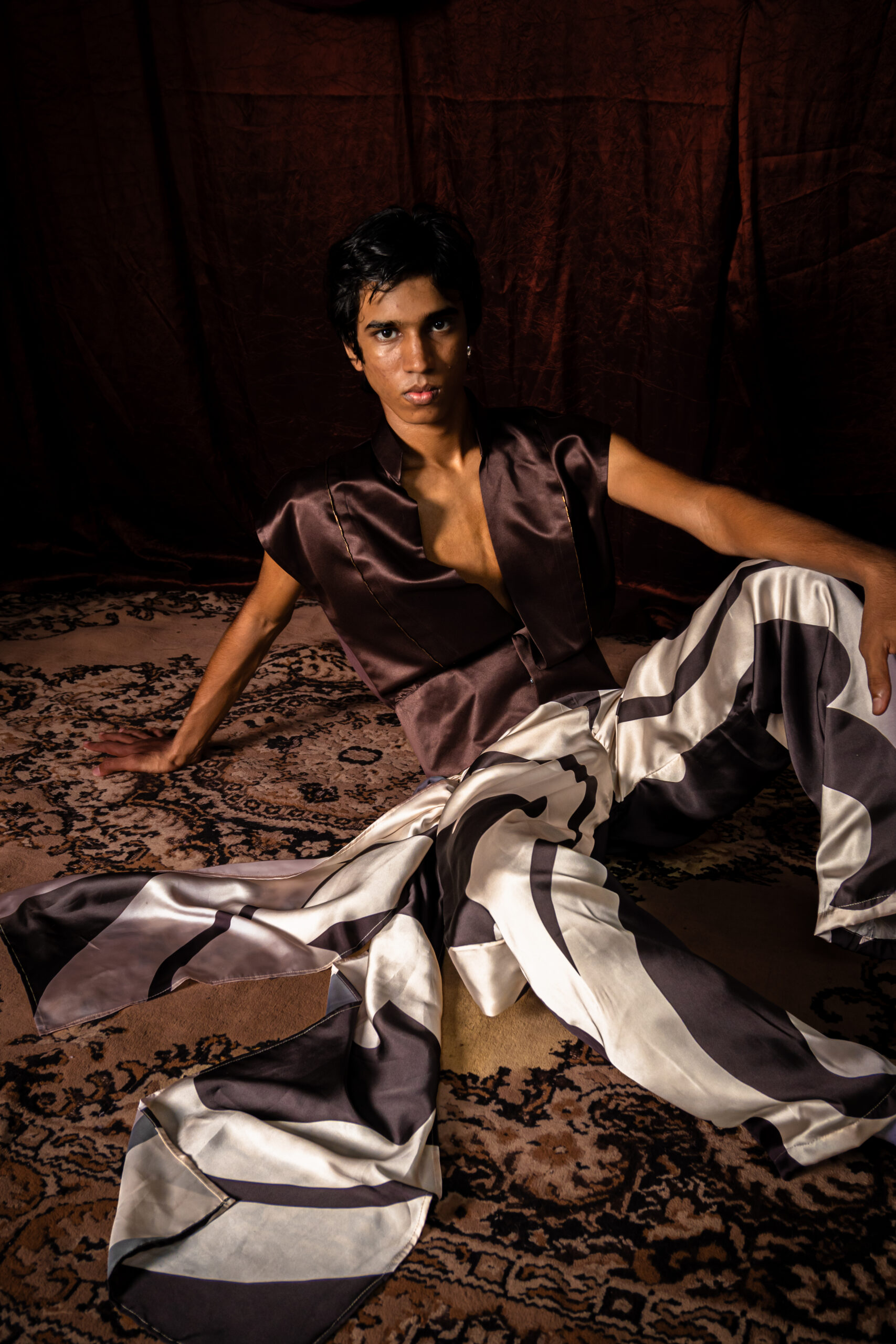 Theartical Rebirth by Joanna Peiris - - BA (Hons) in Fashion Final Collection 8