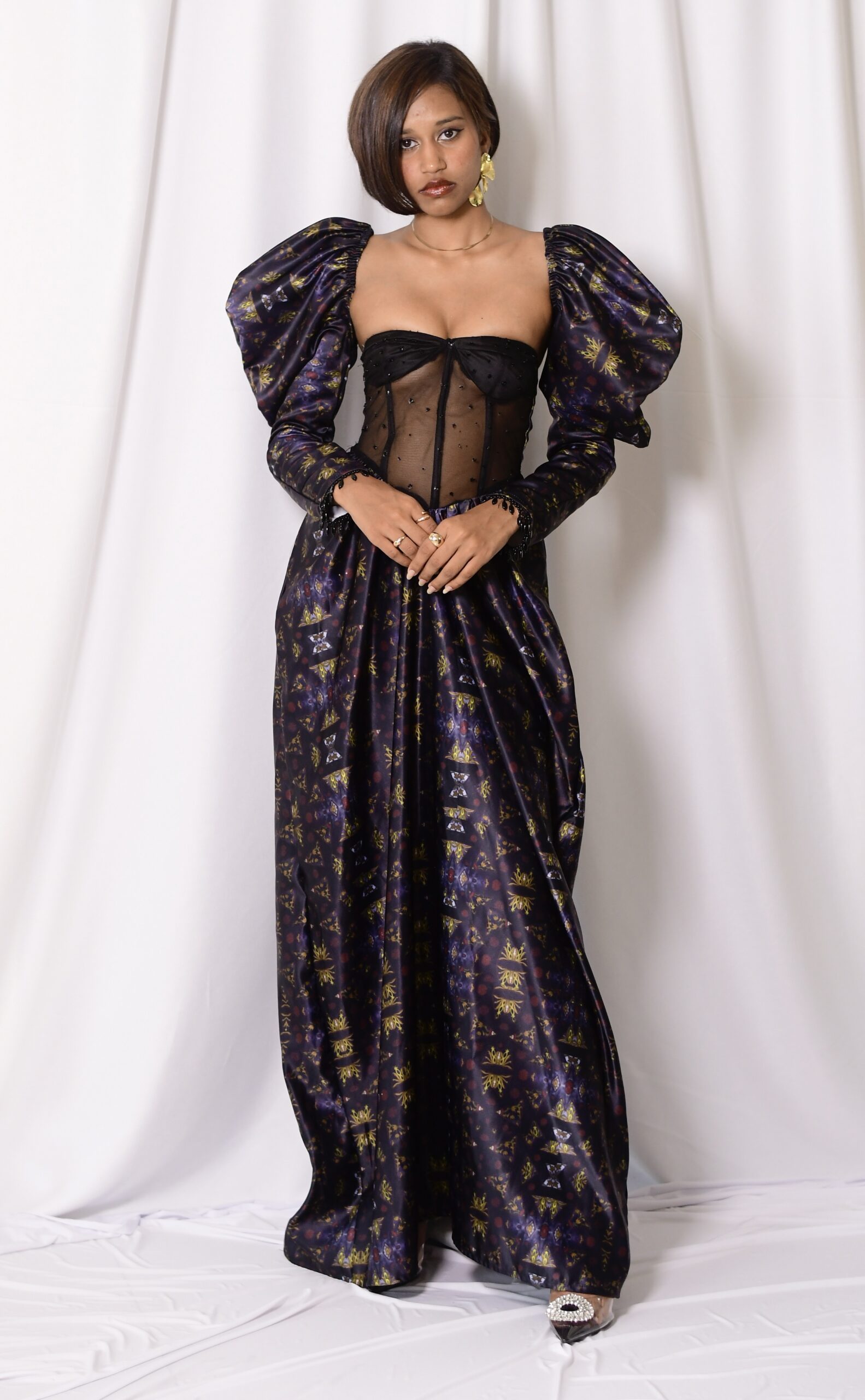 Luminarc by Shashini Warnakulasooriya - BA (Hons) in Fashion Final Collection 9