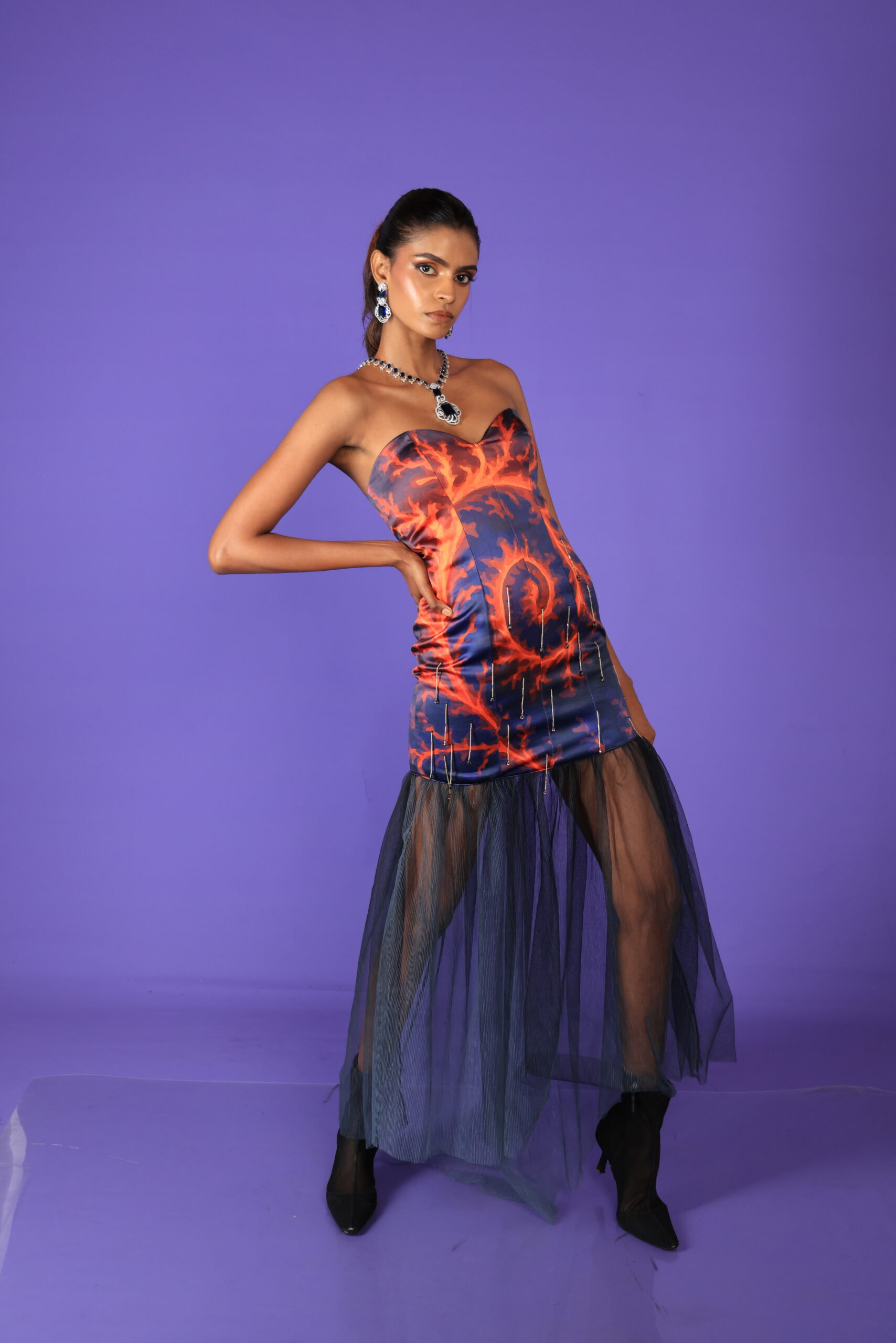 Ubiquity Fractals by Kalmi Naveesha - BA (Hons) in Fashion Final Collection 6