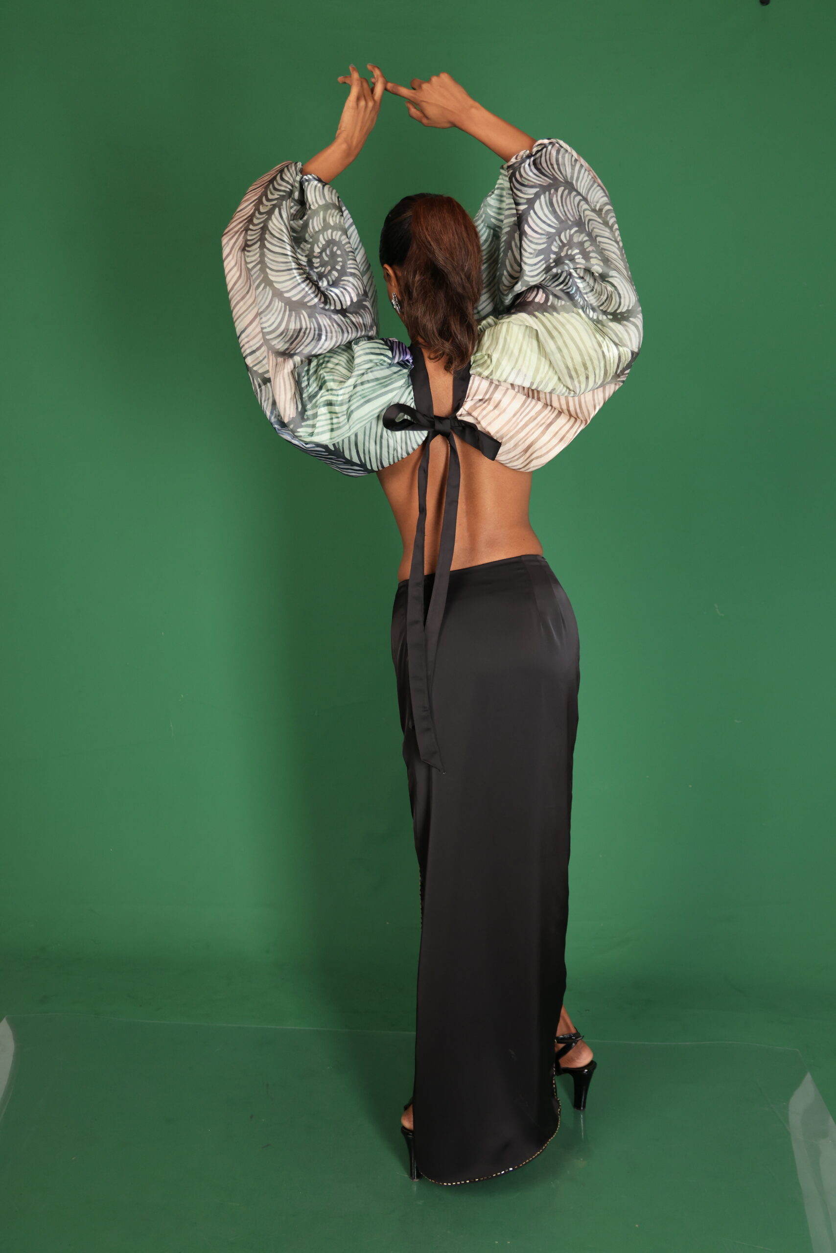 Ubiquity Fractals by Kalmi Naveesha - BA (Hons) in Fashion Final Collection 9