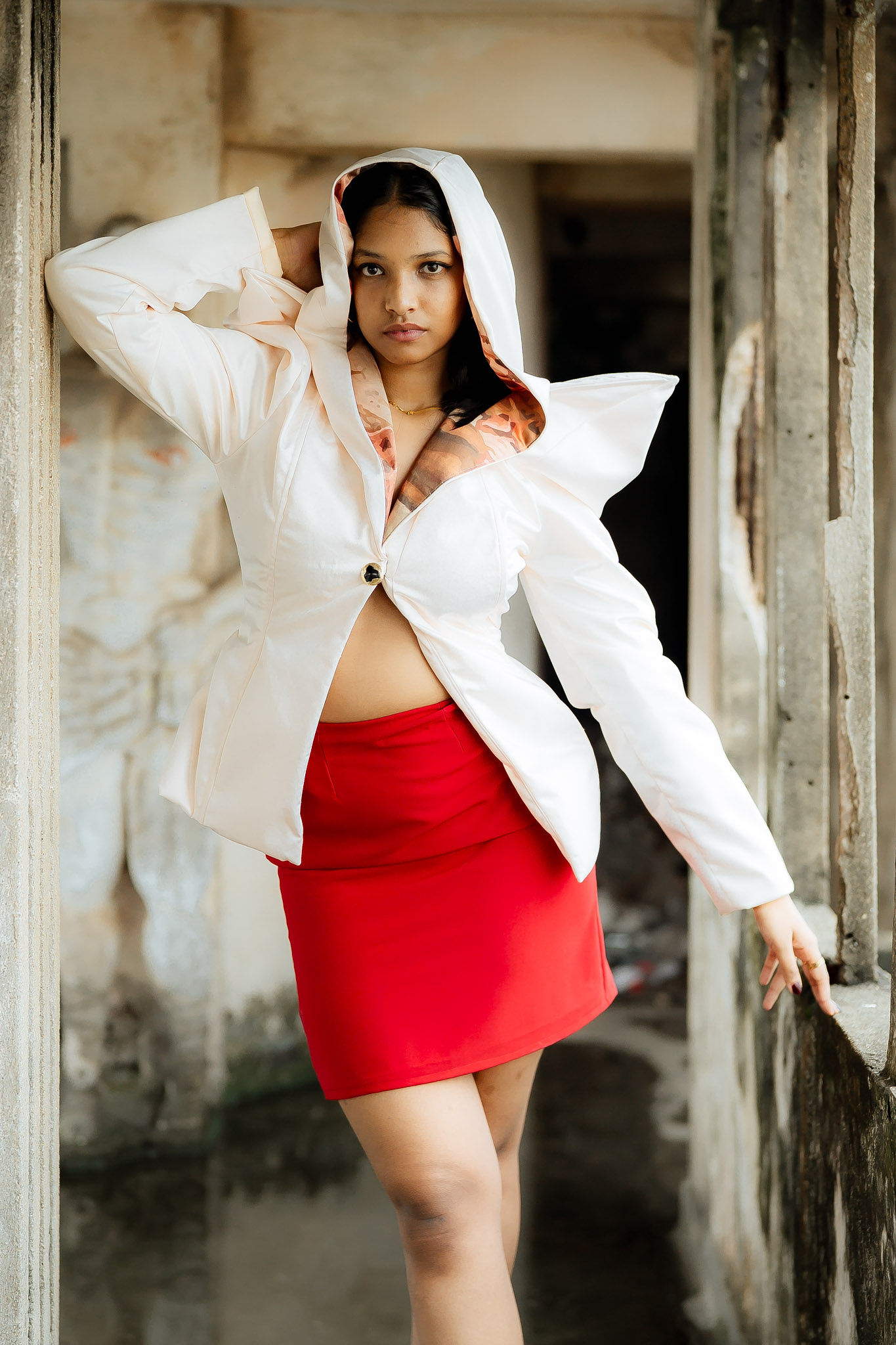ETERNAL GRANDEUR by Shenali Baddeliyanage - BA (Hons) in Fashion Final Collection 10