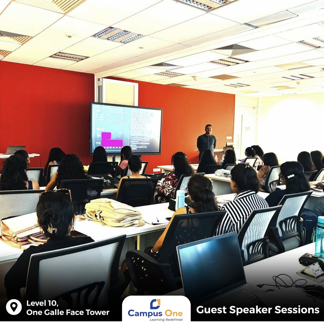 Exploring the Future of Fashion Through Digital Marketing 1